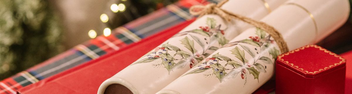 Regalos para Navidad - joyas de oro y relojes de lujo